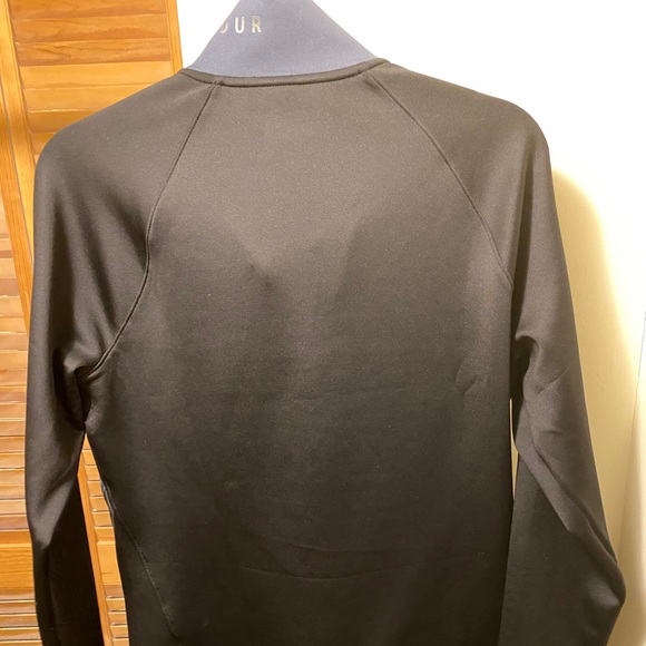 Under Armour Pullover - Picture 2 of 3